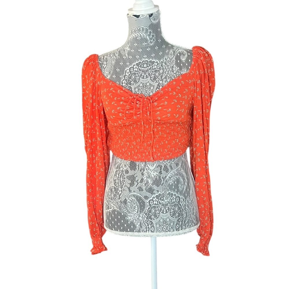 Urban Outfitters Coral Floral Ruched Long Sleeve Crop Top | Size Medium
